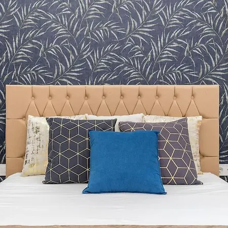 Deluxe Retreat - Free Parking Daire *